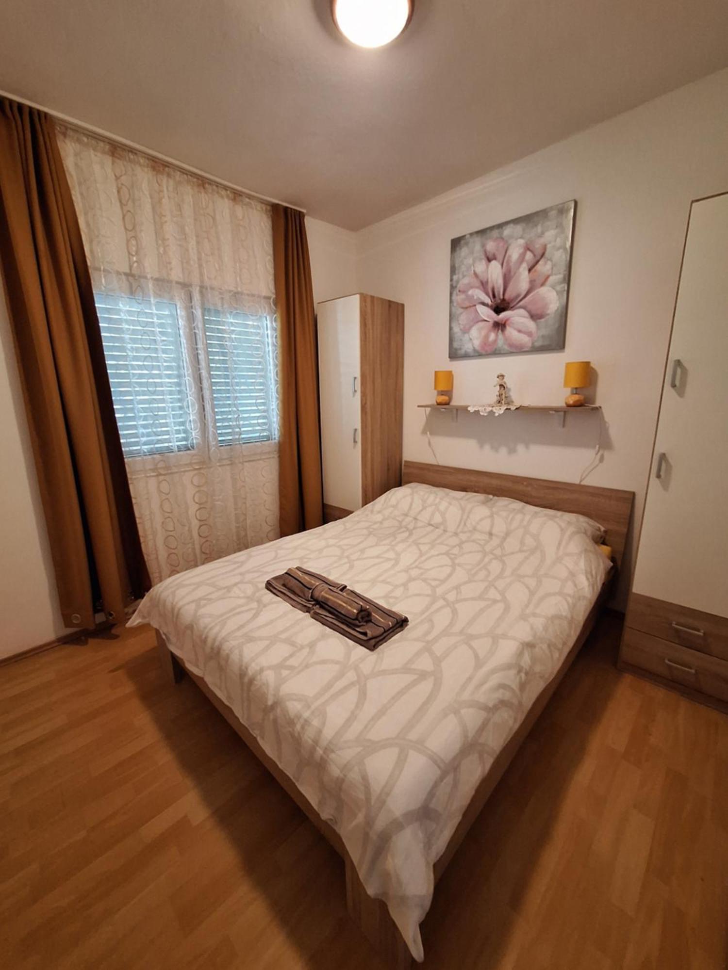 Kuca Za Odmor Coccoli Apartment Karlobag Exterior foto