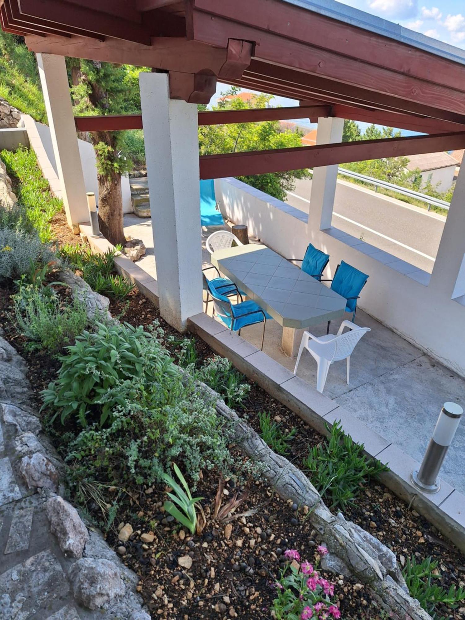 Kuca Za Odmor Coccoli Apartment Karlobag Exterior foto